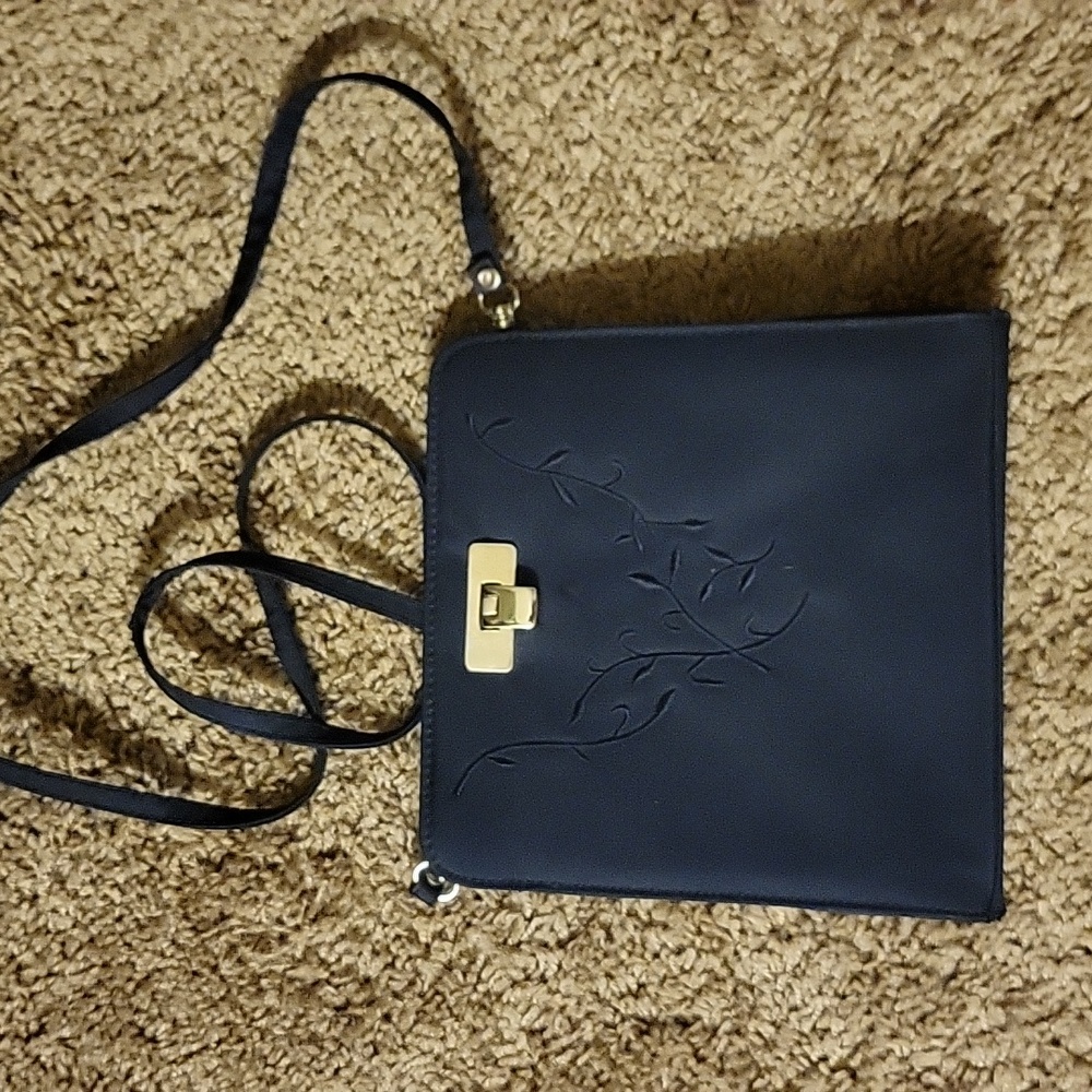 Small evening bag with detachable strap